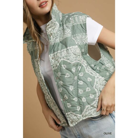 Umgee Bandana Print Side Pockets Snap Button Quilted Puffer Vest Jacket | Olive - Picture 6 of 6